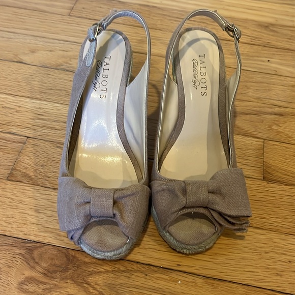 Talbots espadrilles with peep toe size 6.5 - Picture 4 of 5